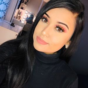 Meet your Posher, Karla